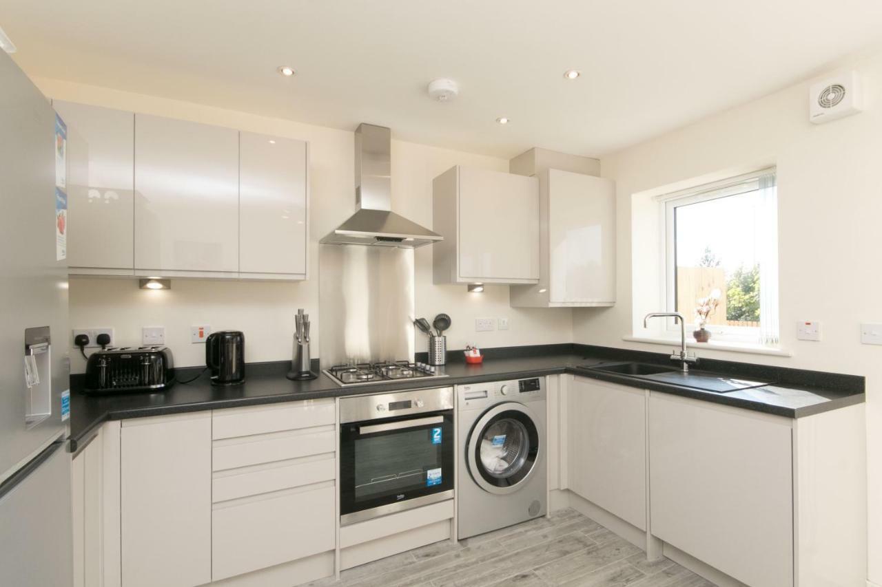 Bright Modern Home Near Snowdonia And Llandudno Llanfairfechan Exterior photo