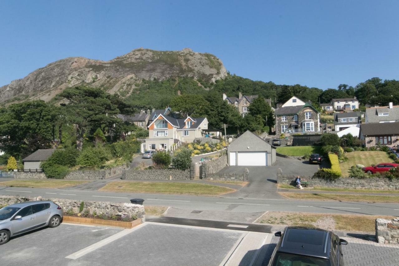 Bright Modern Home Near Snowdonia And Llandudno Llanfairfechan Exterior photo